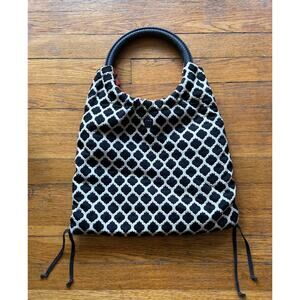 LISA LILL STUDIO  Black/White Hobo Fabric Bag